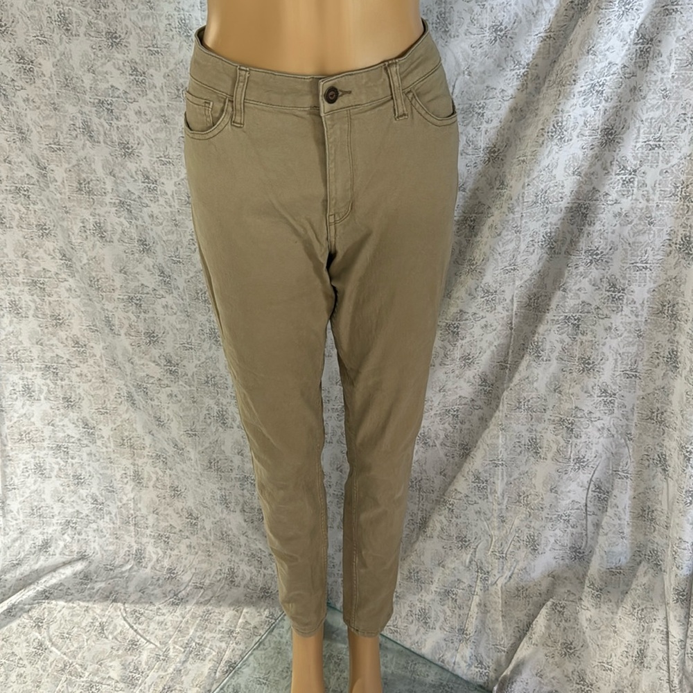 Hollister Khaki High-Rise Super Skinny